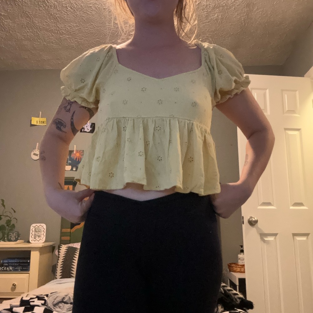 Oneill yellow top